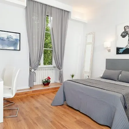 Bed and Breakfast Amoroma 3*