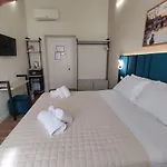 Couette-café Amoroma 3*