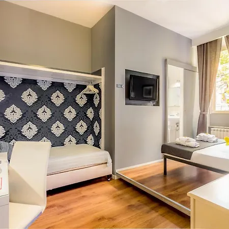 Bed & Breakfast Amoroma Rome