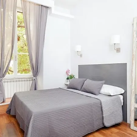 فندق مبيت وإفطار Amoroma 3*
