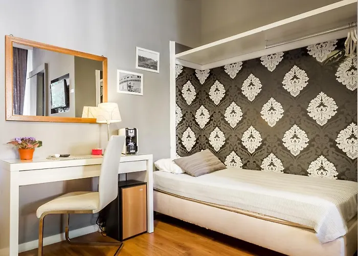 Amoroma Bed & Breakfast 3*