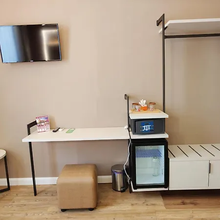 Amoroma فندق مبيت وإفطار