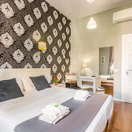 فندق مبيت وإفطار Amoroma روما