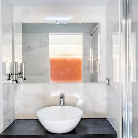 Amoroma فندق مبيت وإفطار