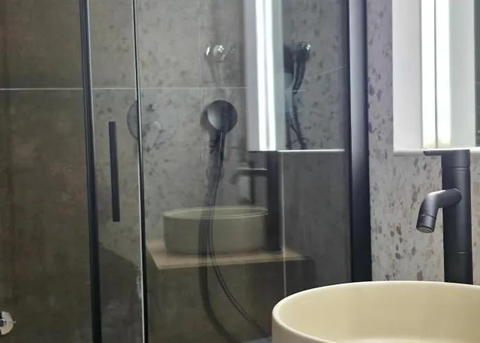 Amoroma Bed & Breakfast 3*