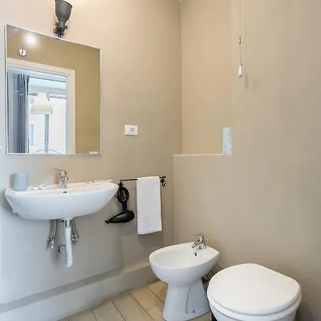 Amoroma Bed & Breakfast 3*